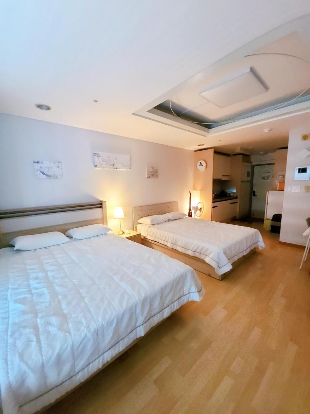 Hongdae Residence-2 1Min From Hongik Uni Station Exit #1 Seul Exterior foto